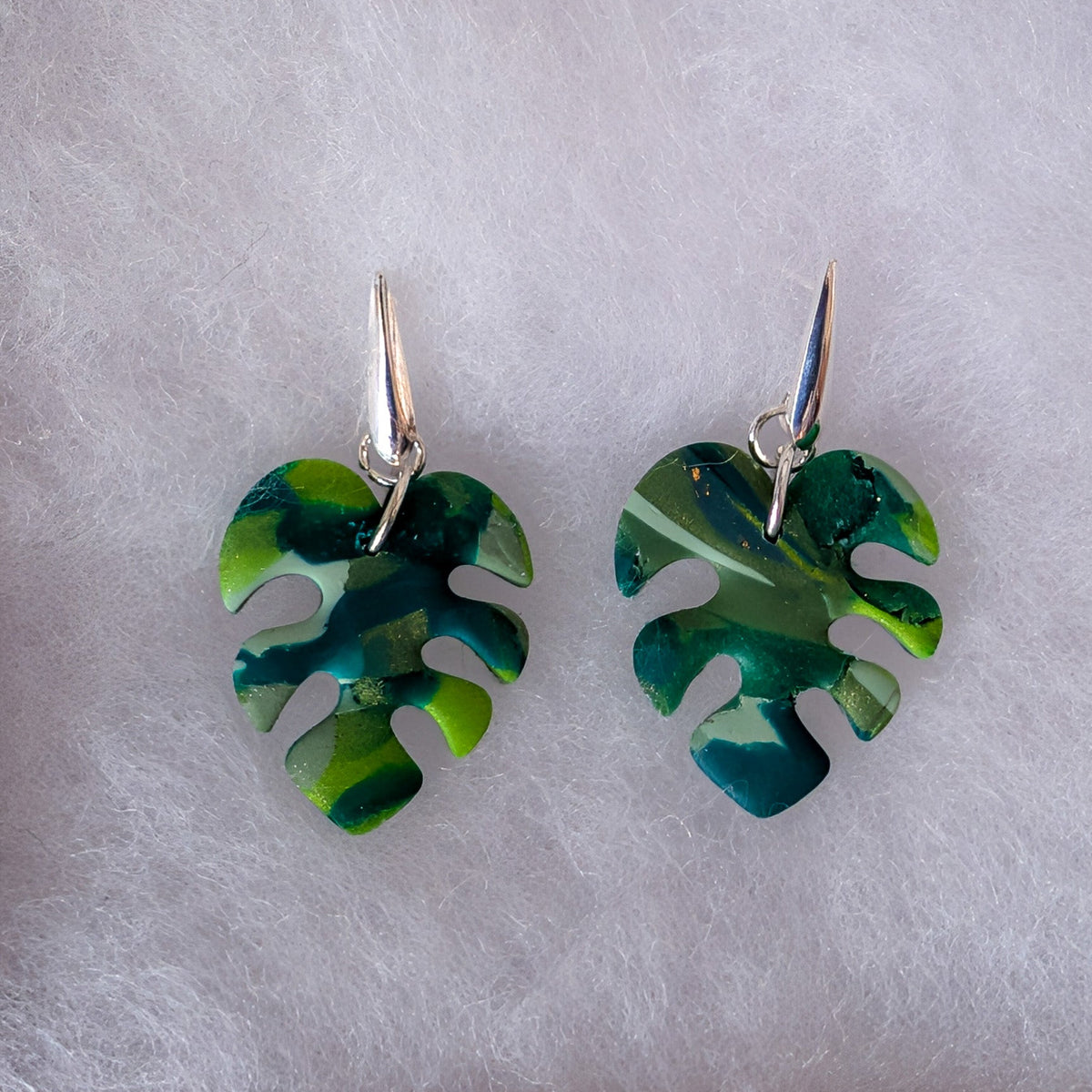 Green Monstera Earrings: Lightweight Marbled Clay Leaf Dangles for Tropical Vacations and Cruises
