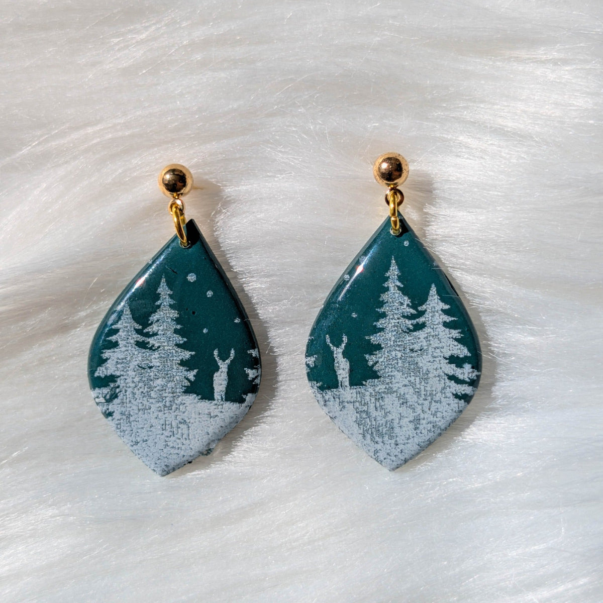 Green pointed drop snowy forest earrings with white trees, deer and gold-plated stainless steel findings