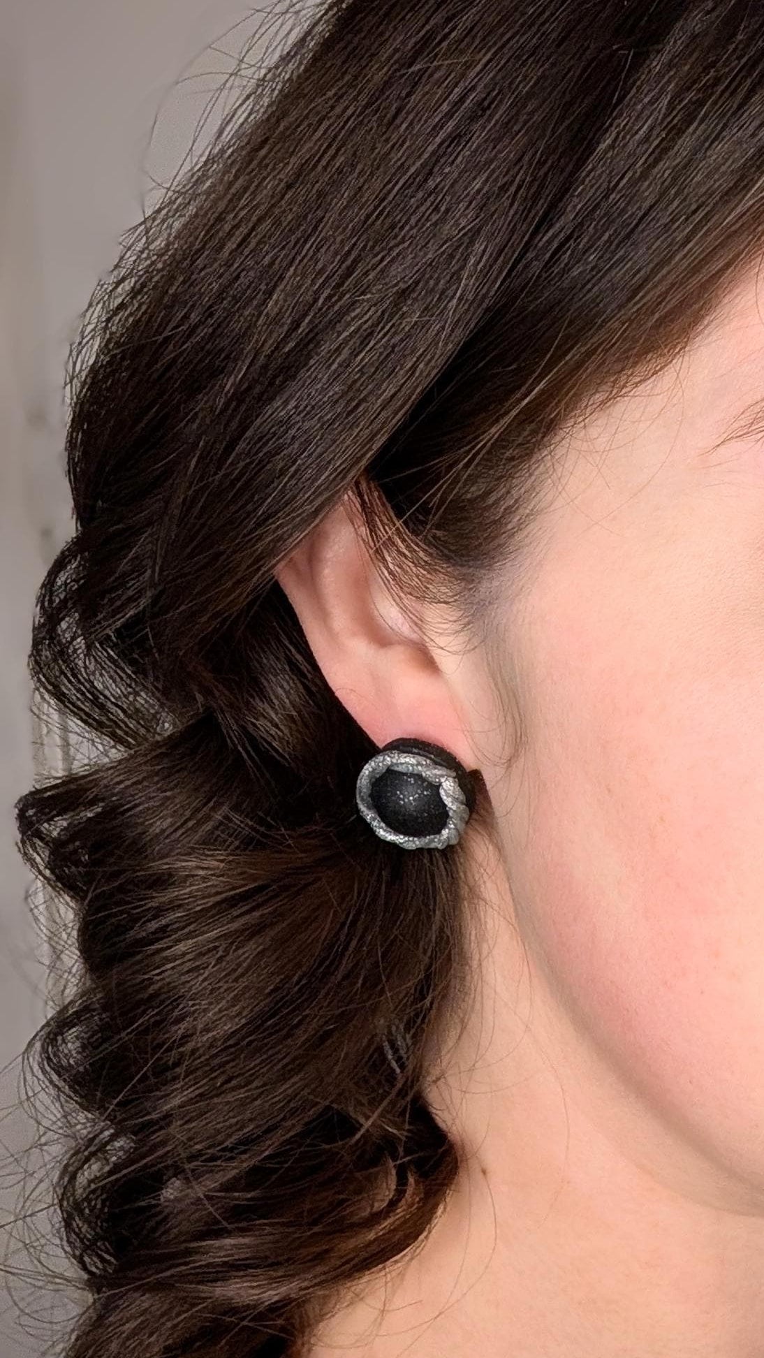 Sculptural Black Stud Earrings with Silver Rope Detail