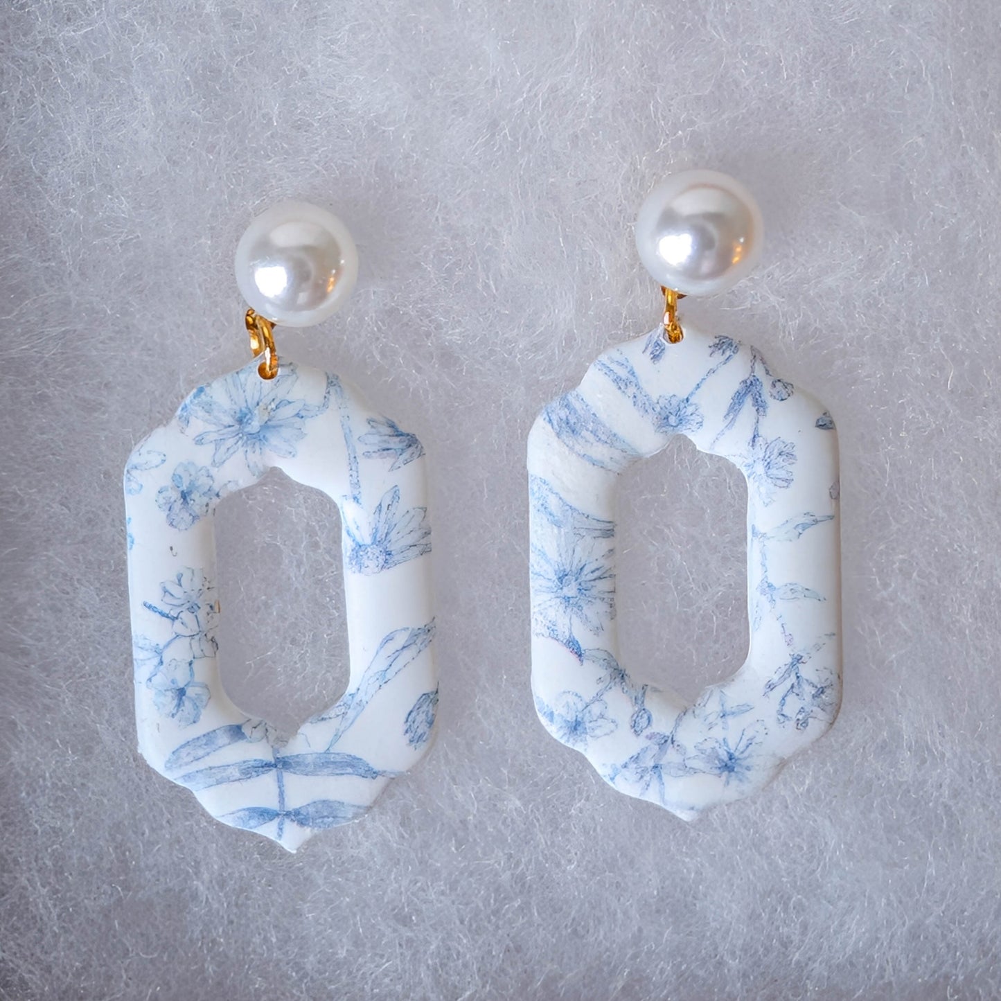 Vintage Blue Floral Dangle Earrings
