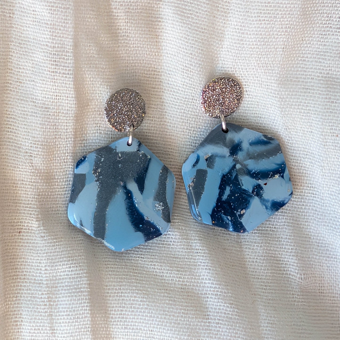 Lightweight Modern Geometric Blue Grey Marble Earring for Office Workwear