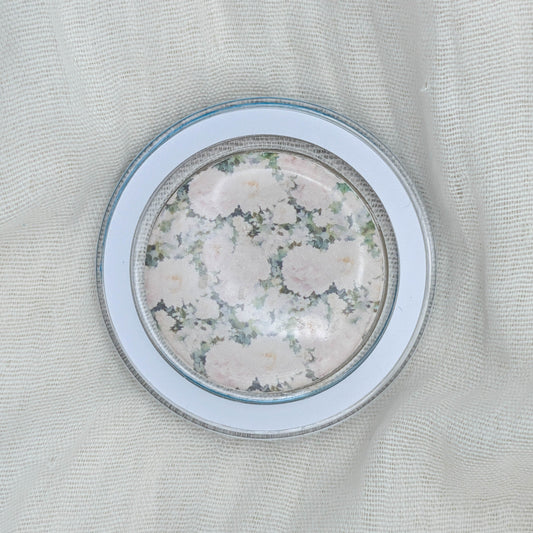 Shabby Chic Magsafe Phone Grip featuring Soft Florals
