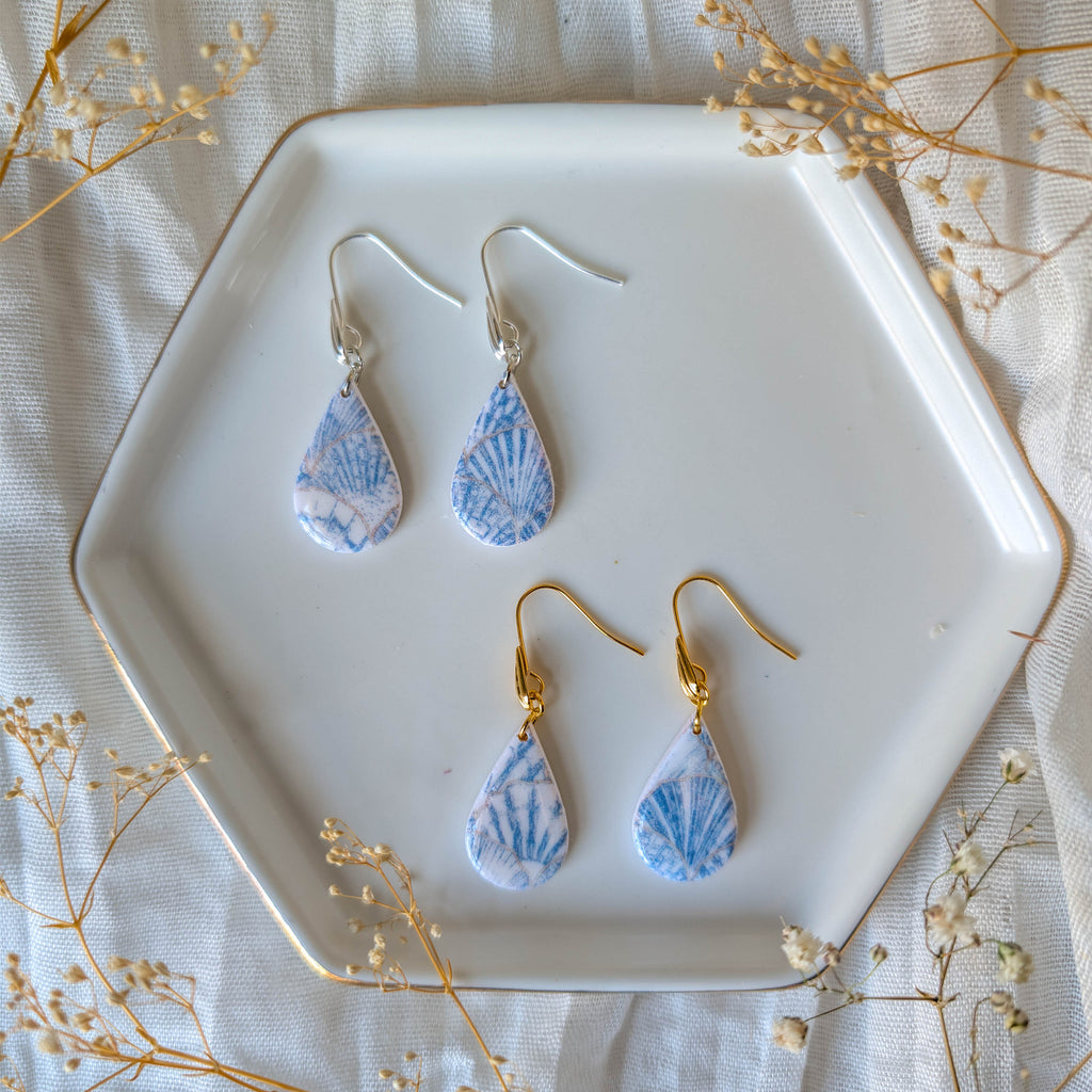 Romantic Coastal Shell Pattern Earrings