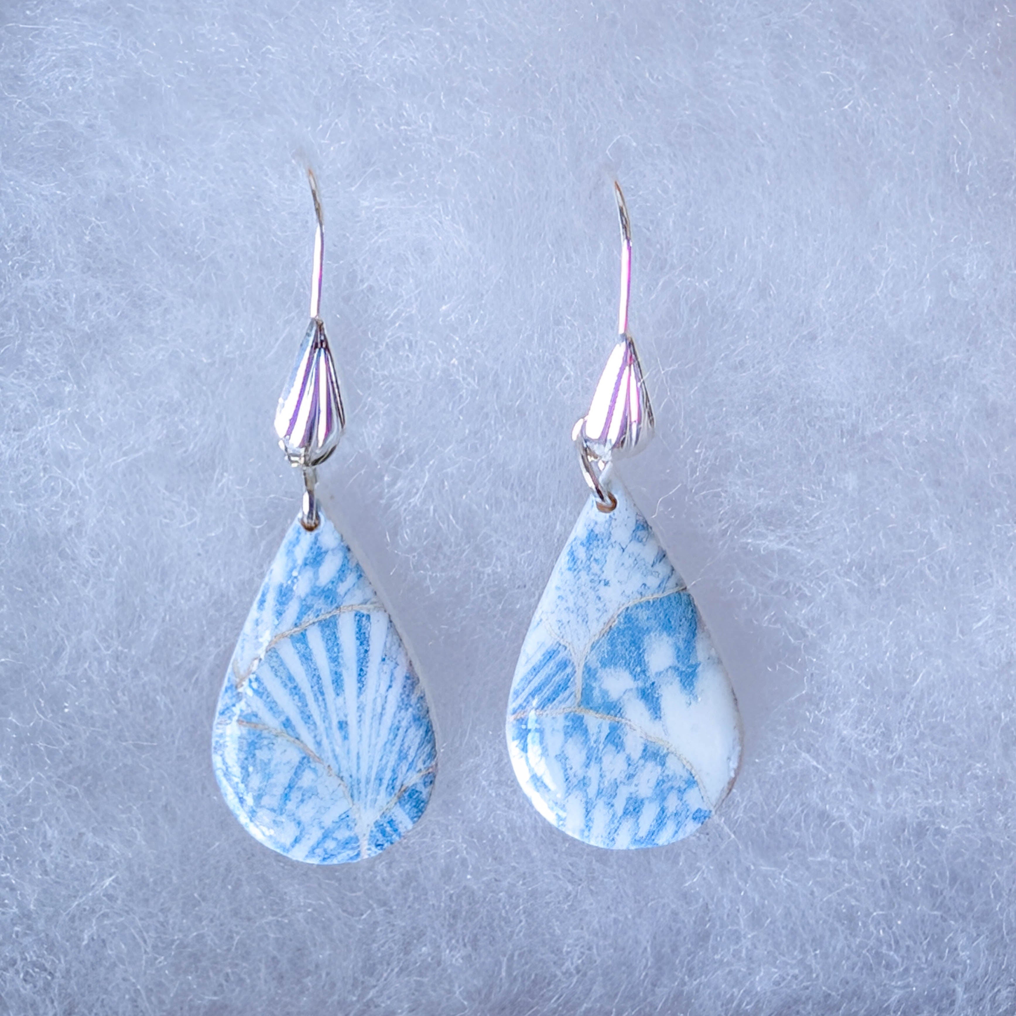 Romantic Coastal Shell Pattern Earrings